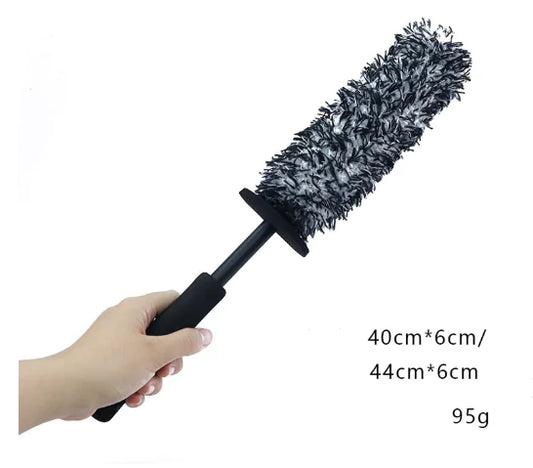 Premium Plush Car Wash Brush with Non-Slip Handle